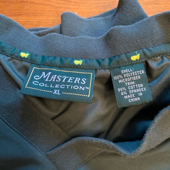 Masters Collection v-neck windbreaker - Picture 6 of 7